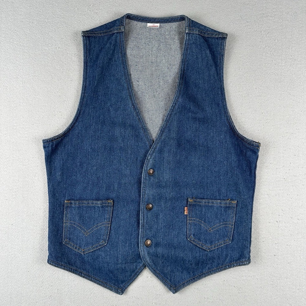 Vintage 70s Levi's Denim Vest Men's Medium Blue Western Snap NWT